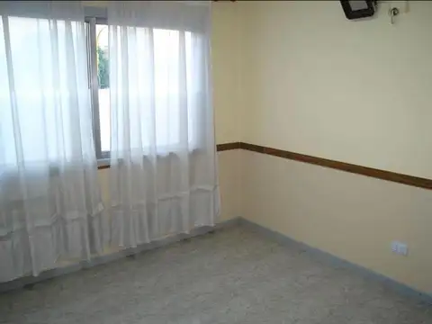 Pacifico Rodriguez 4846 , Piso 1