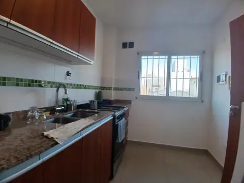 Departamento en Alquiler con 1 cocheras
