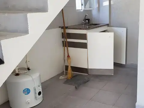 Oficina en Venta con 3 cocheras