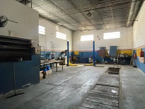 GALPON 250m2