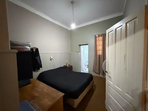VENTA CASA 2 DORM + DEPTO,  BARRIO VELEZ SARSFIELD