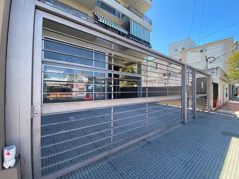 Local en Venta en Pilar Centro, USD 165.000