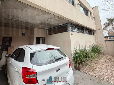 Casa en Alquiler de 3 dormitorios