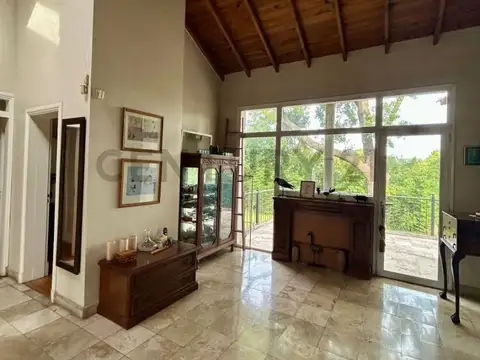 Mapuche CC Alquiler Anual Casa de Categoria en Doble Lote con o sin muebles
