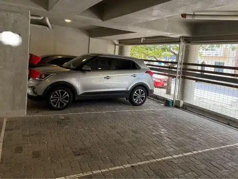 Cochera en venta - 10Mts2 - Coghlan