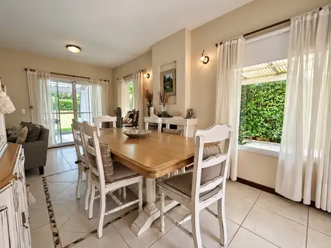 Casa en Venta de 3 dormitorios