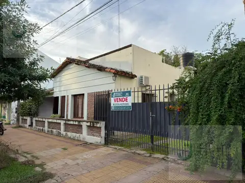 Casa en Villa Angela