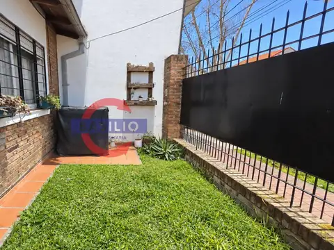 Depto Tipo Casa en Venta de 2 dormitorios