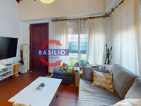 Depto Tipo Casa en Venta 17 años