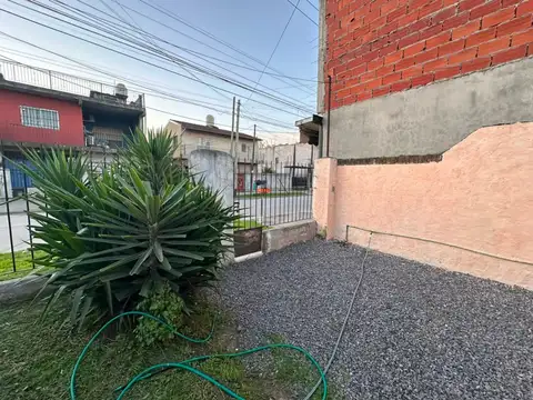 Casa en Venta en Paso del Rey, USD 125.000