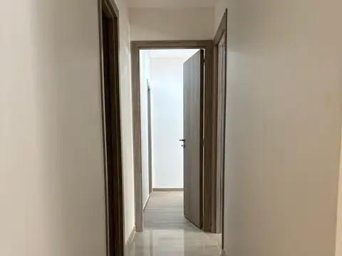 Depto 4 ambientes al frente con terraza y vista al río – PB – Costa Arena