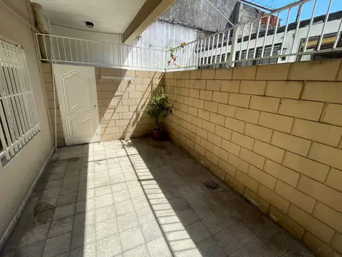 Depto Tipo Casa en Alquiler al Sudoeste