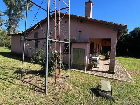 Quinta en Venta con 4 cocheras