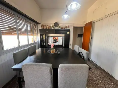 Casa en Venta en Haedo, USD 260.000