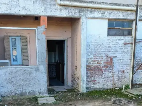 CALLE 239 600