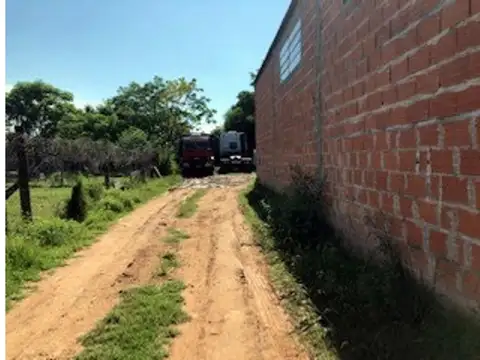 VENTA TERRENO CON AMPLIO GALPÓN Y VIVIENDA