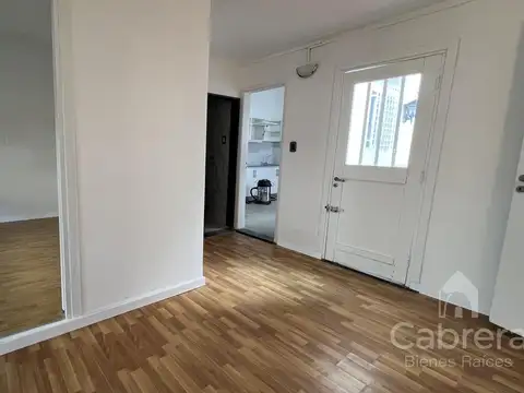 Casa 6 ambientes con 1 baño