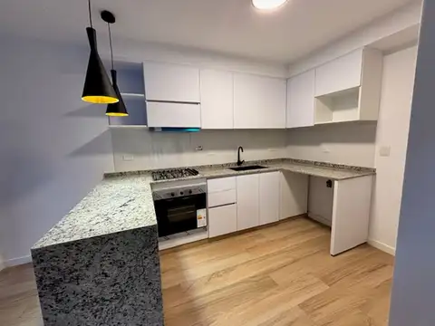 Depto Tipo Casa en Venta en Saavedra, USD 259.000