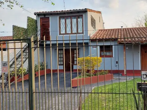 Casa - Alquiler - Argentina, La Matanza - Eva Duarte 3027