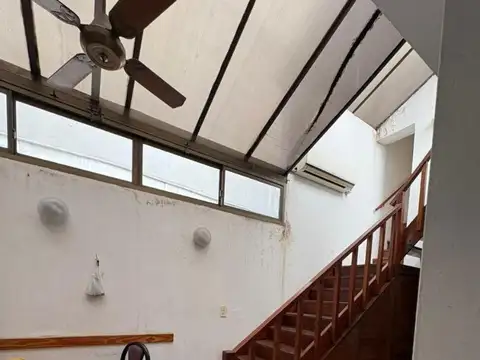 Depto Tipo Casa en Venta 40 años