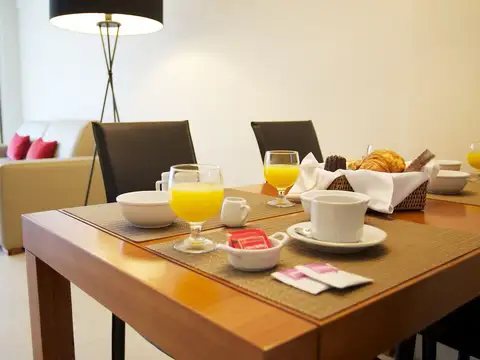3 ambientes amoblado con Balcon
