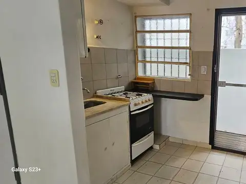 Depto Tipo Casa Monoambiente con 1 baño