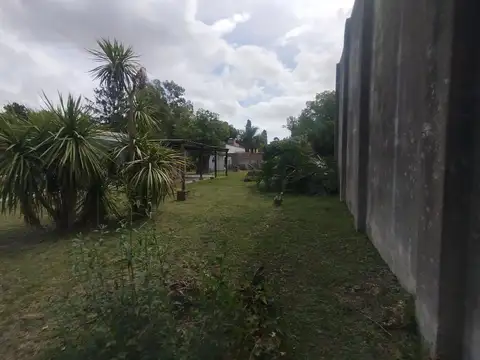 VENTA QUINTA 3 AMBIENTES SAN VICENTE CENTRO 1604M2