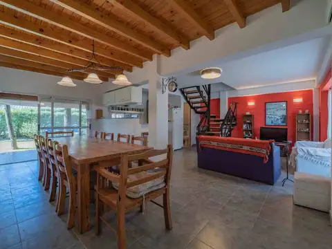 Casa en Venta en Loma Verde, USD 110.000
