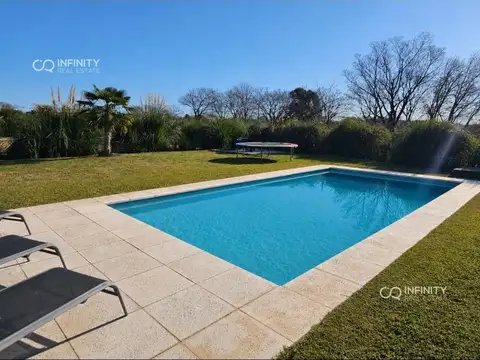 Casa en Venta en Pilar del Este - Santa Elena, USD 270.000