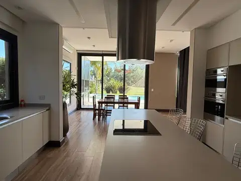 Casa en Alquiler 5 años