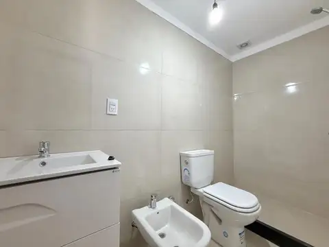 Departamento 3 ambientes con 2 baños