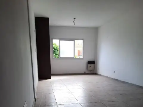 A. Lamas 2200, Piso 1