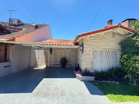 Casa en venta en Punta Chica, desarrollada en una planta