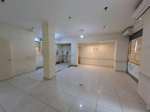 Local en Alquiler en Recoleta, $ 2.500.000