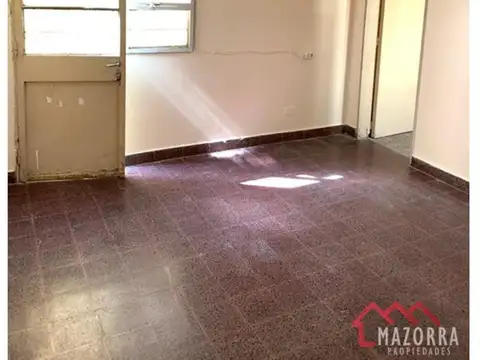 Depto Tipo Casa 2 ambientes con 1 baño