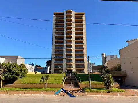 Departamento 3 ambientes de categoría en Villa Gesell