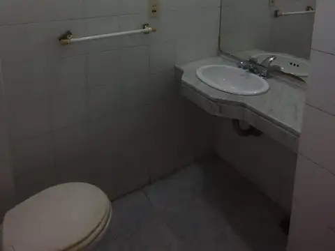 Departamento en Alquiler en Centro, $ 800.000