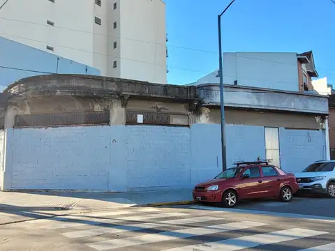Lote en Esquina Estratégica - Parque Chacabuco - Usaa 1375 m² Edificables