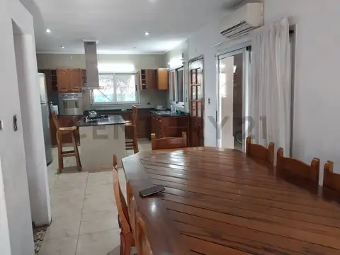 Casa en Venta de 4 dormitorios