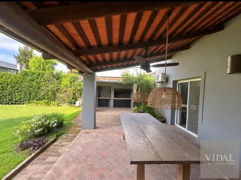 Chile 990, B1629 Pilar, Provincia de Buenos Aires