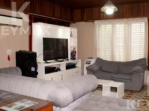 Departamento en Venta en Los Hornos, USD 122.000