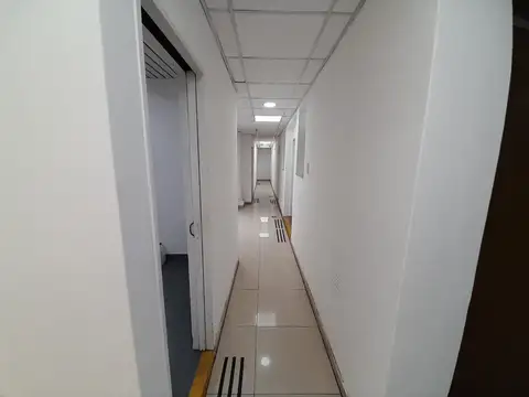 Local en Alquiler en Avellaneda, USD 1.300