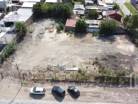 Terreno en Venta 20  mts Frente