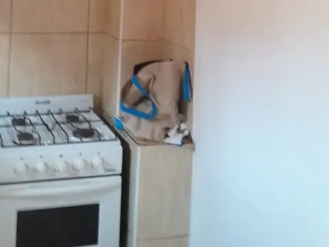 Depto Tipo Casa en Alquiler en Villa Maipú, $ 550.000