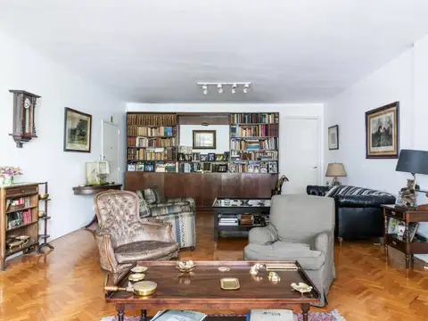 Avenida Raúl Scalabrini Ortiz 2900, Piso 2