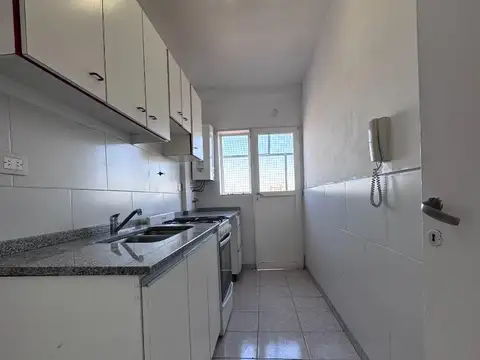 Remedios 4900, Piso 13