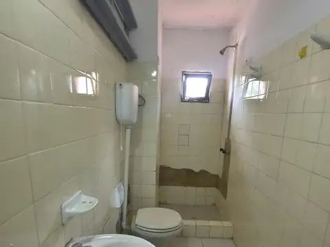 Departamento 5 ambientes con 1 baño