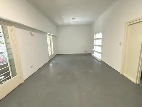 ALQUILER OFICINA SIN EXPENSAS - Villa Crespo - Balcón, entrada independiente tipo PH | Audiovisual