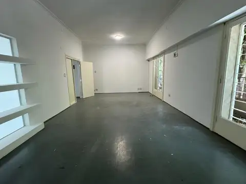 ALQUILER OFICINA SIN EXPENSAS - Villa Crespo - Balcón, entrada independiente tipo PH | Audiovisual