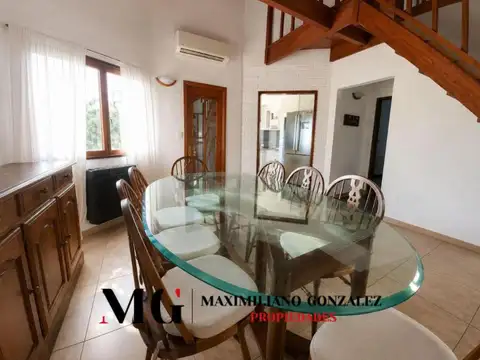 Casa en Alquiler de 3 dormitorios